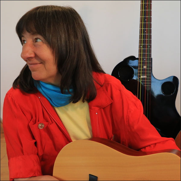 Singer-songwriter-comedienne Nancy Tucker will join PVFS Song & Story Swap on Sept 5