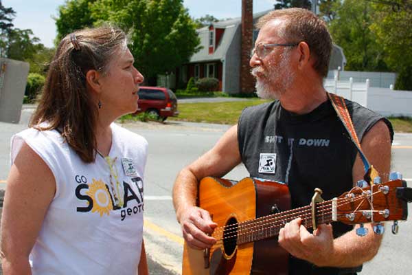 Tom Neilson & Lynn Waldron will join PVFS Song & Story Swap on Oct 2 over Zoom